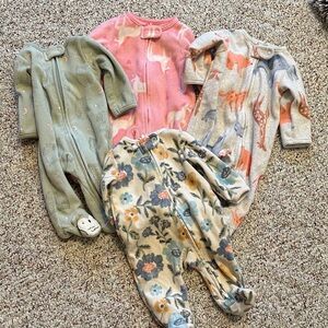 Newborn Carter’s baby girl fleece pajama onesie zipper - set of 4